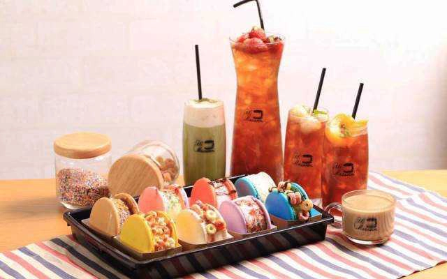 Cafe Hi Macaron