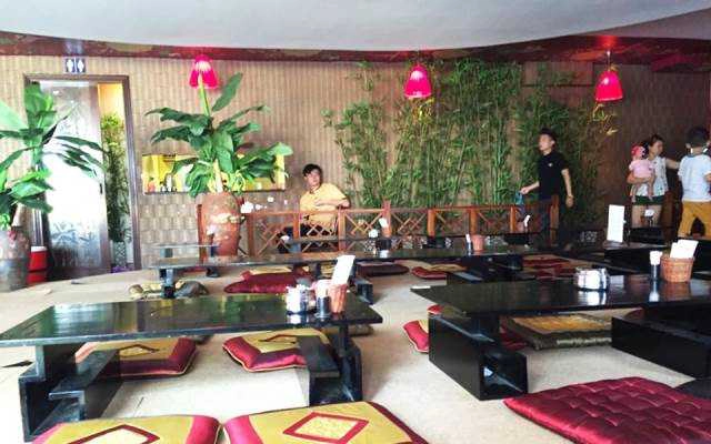 Cafe Hoàng Trà Quán - Văn Khê