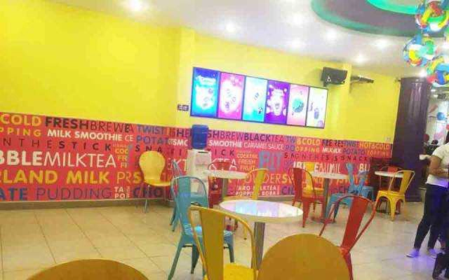 Cafe Hot & Cold - Trà sữa & Xiên Que - Lê Văn Sỹ