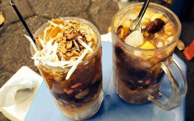 Cafe Hương Trang Quán - Chè Thập Cẩm