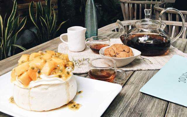 Cafe Jouri Dessert & Tea