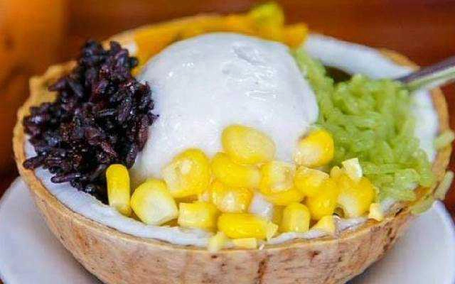 Cafe Kem Dừa Siam Chị Lan