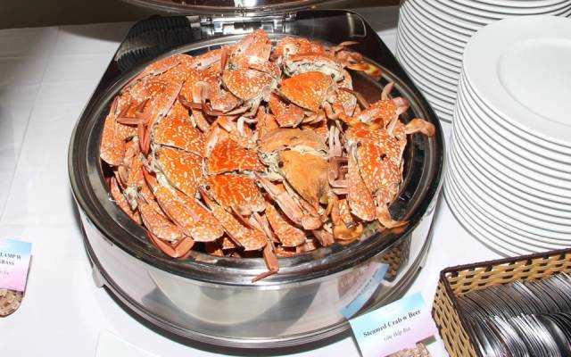 Cafe Khu Ẩm Thực Bờ Kè Nguyễn Đình Chiểu