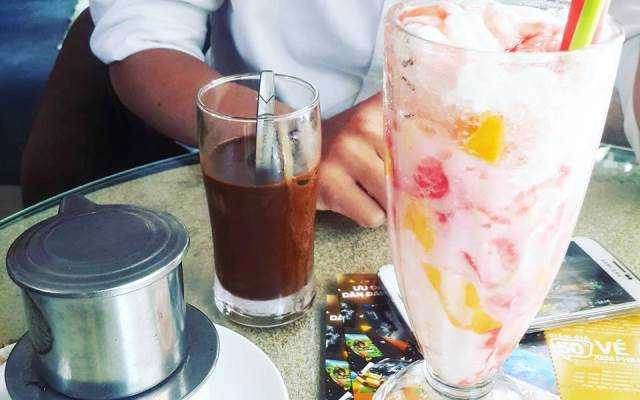 Cafe Man Đỏ