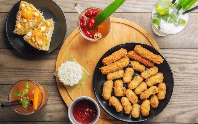 Cafe Mê Li - Food & Drinks