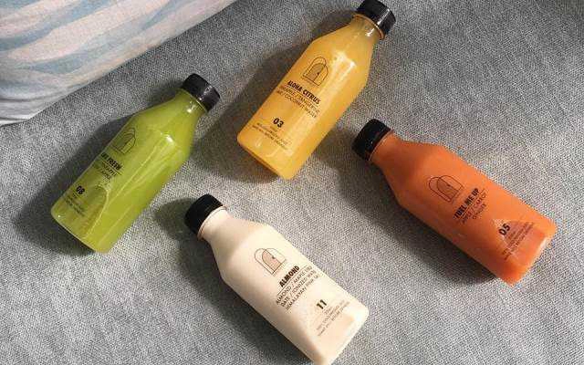 Cafe Minimalist - Cold Pressed Juicery