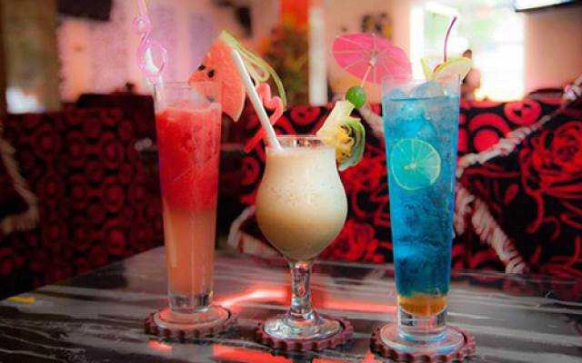 Cafe Missteen Club