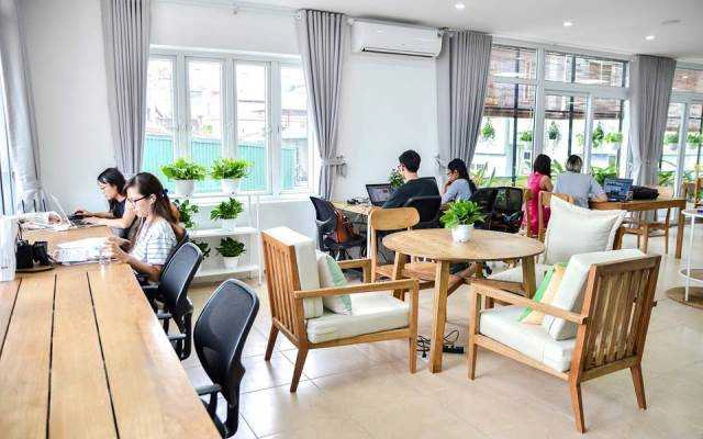Cafe Moonwork Coworking Space