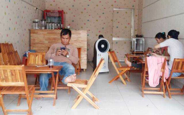 Cafe Ori Food & Drink
