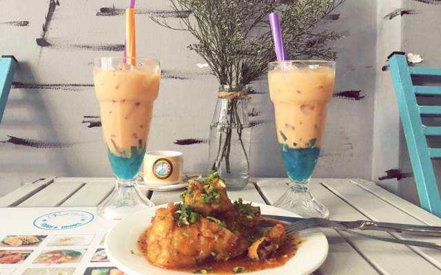 Cafe Rainie's Foods & Drinks