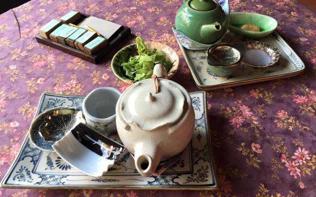 Cafe Reaching Out Tea House