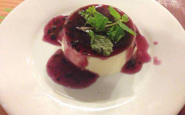 Cafe Saigoniz Cuisine