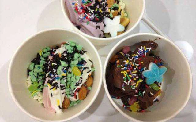 Cafe Scoop Yogurts