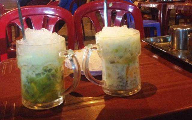 Cafe Sinh Tố Ngã 6 - Nguyễn Trãi