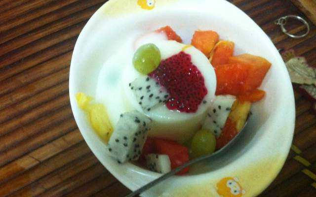 Cafe Sơn Thoa - Chè Thập Cẩm, Sữa Chua & Fastfood