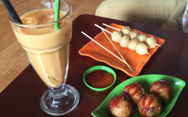 Cafe Sữa Chua Dr.Dẻo - Lê Văn Hiến