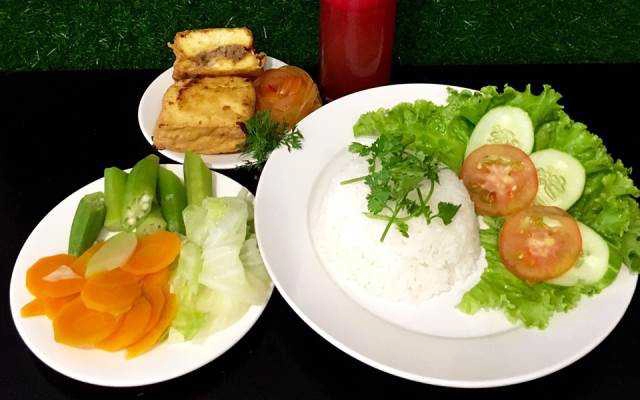 Cafe The EF - Food & Drink