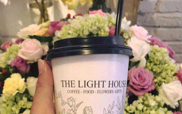 Cafe The Light House