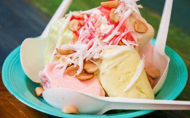 Cafe Tiệm Kem Cẩu Lùng