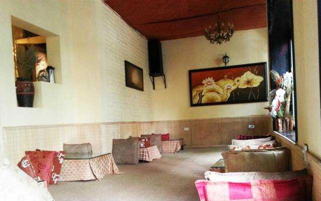 Cafe Trà Hoa Quán - Nguyên Hồng