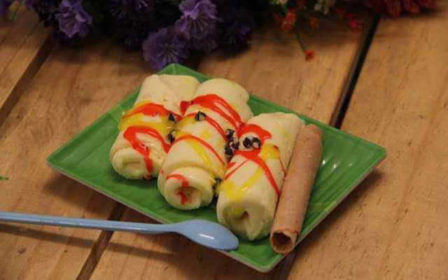 Cafe Trà Sữa, Kem Cuộn & Sinh Tố Bình Dân