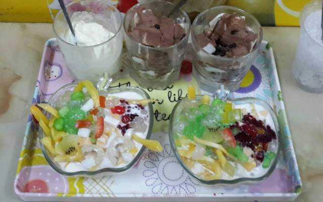 Cafe Trà Sữa Shan Shan - Ao Sen