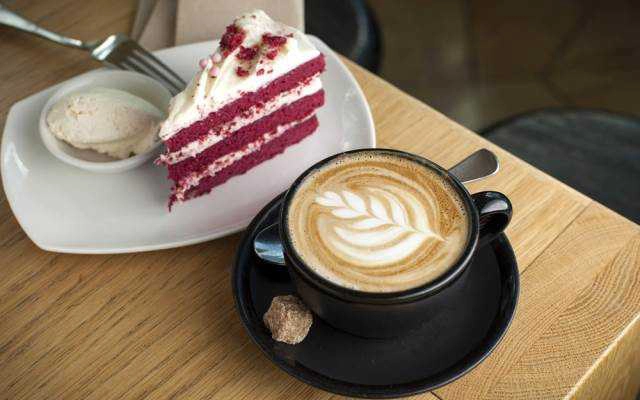 Cafe Twitter - Food & Drink