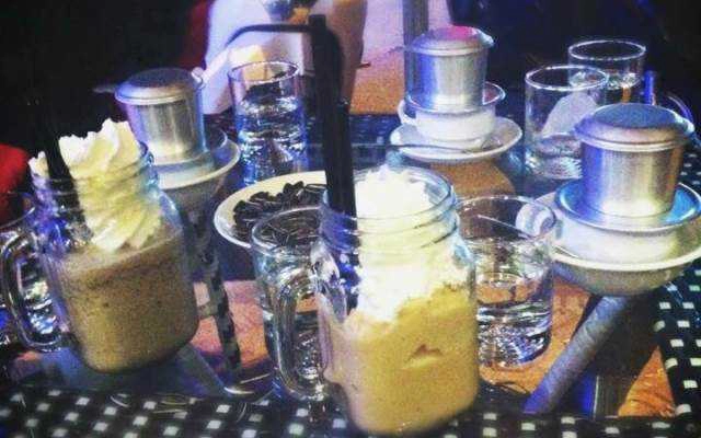 Ý Cafe
