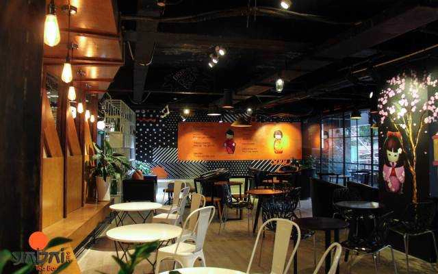 Cafe Yabai Teabar - Hanoi Creative City