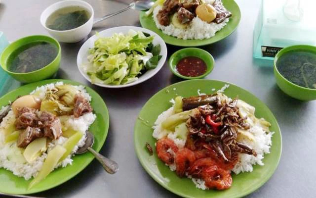 Quán Ăn Cam Mai - Cơm Trưa & Chiều