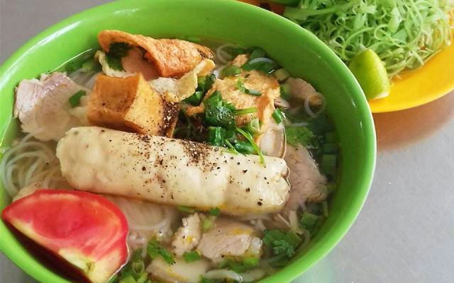 Quán Ăn Căn Tin B4 - Ký Túc Xá Đại Học Quốc Gia TP. HCM