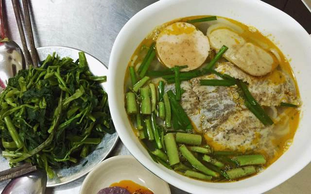 Quán Ăn Canh Bún & Bánh Đa - Chợ Trần Hữu Trang