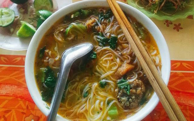 Canh Cá Quỳnh Côi