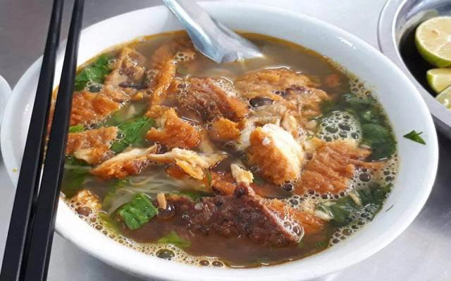 Quán Ăn Canh Cá Thái Bình - Duy Tân