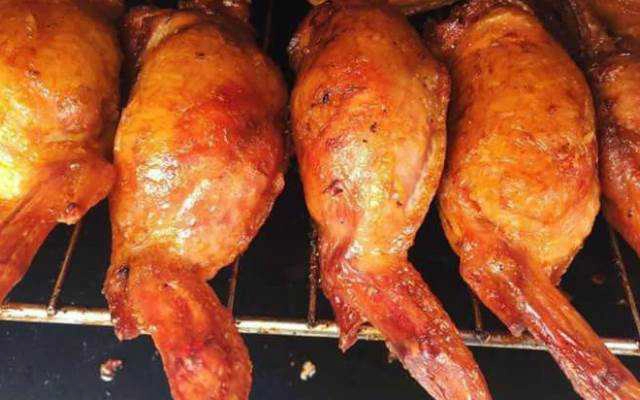 Cánh Gà Rút Xương Bọc Xôi & Gà Nướng BBQ - Shop Online