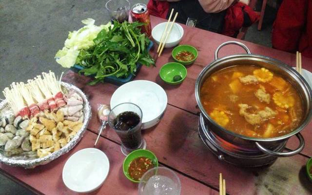 Quán Ăn Cao Lan Quán Phủi - Cơm Văn Phòng & Lẩu