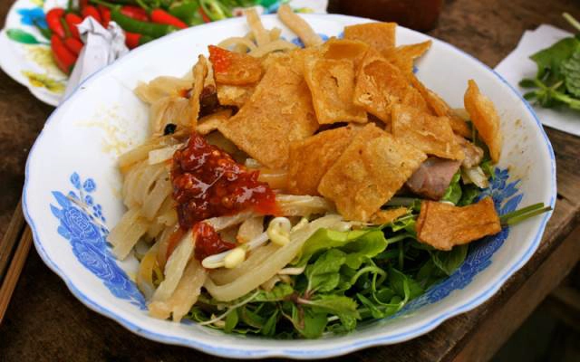 Quán Ăn Cao Lầu Mì Lạc Sơn