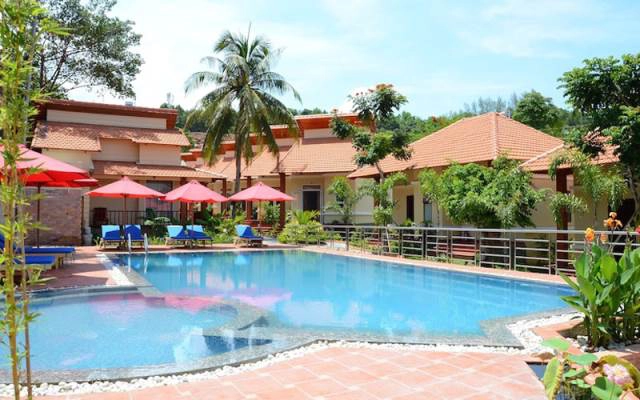 Castaways Resort