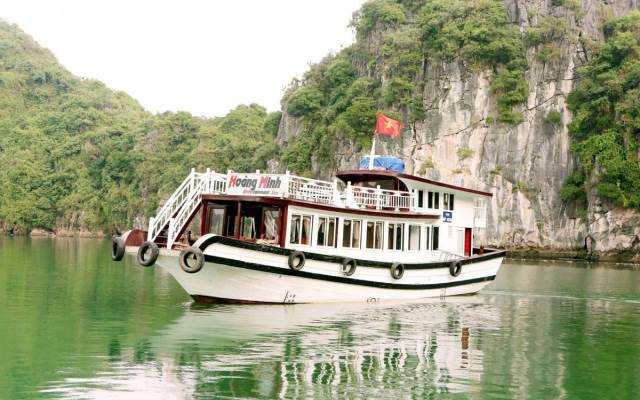 Cat Ba Local Cruise