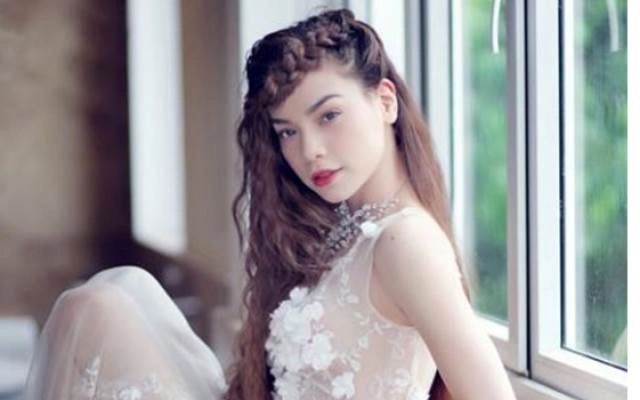 Cắt Tóc Nam Nữ - Hoàng Quốc Việt