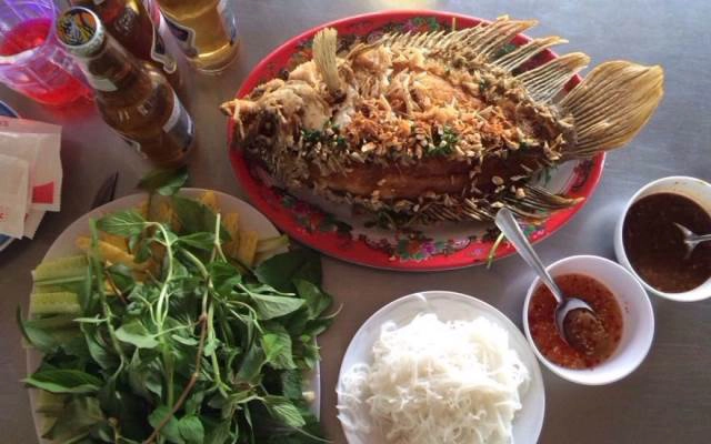 Quán Ăn Câu Cá Giải Trí Làng Ta - Đường Số 11