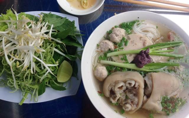 Quán Ăn Cây Sung Quán - Bún Mọc