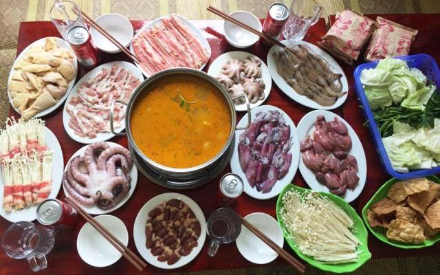 Quán Ăn Cây Thông - Buffet Lẩu