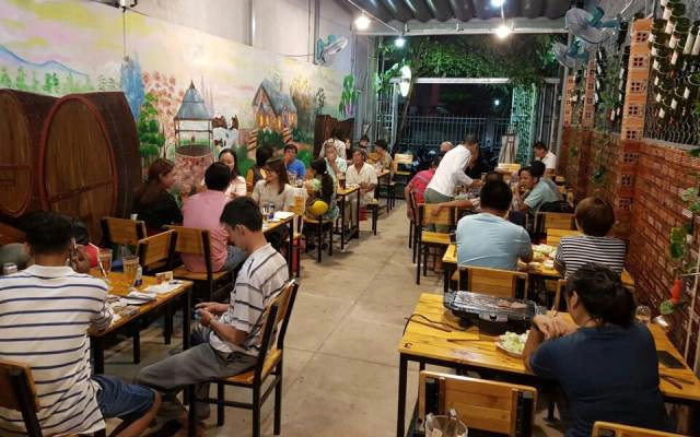 Quán Ăn Cây Trứng Cá - Food & Wine