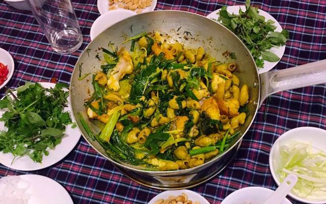 Quán Ăn Chả Cá Anh Vũ - Mỗ Lao
