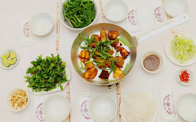 Quán Ăn Chả Cá Hà Thành