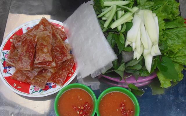 Quán Ăn Chả Lụi Nướng LaGi