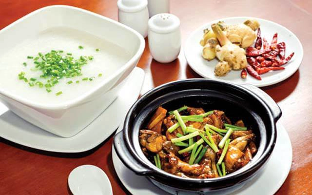 Quán Ăn Cháo Ếch Singapore - Cách Mạng Tháng 8