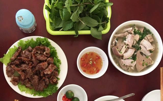 Quán Ăn Cháo Lòng Tổng Cóc - Dương Khuê