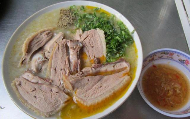 Quán Ăn Cháo Vịt Cô Xuân - Lê Văn Lương